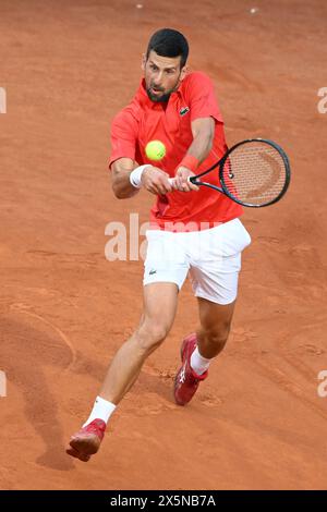 Rome, Italie. 10 mai 2024. Novak Djokovic lors du match contre Corentin Moutet au tournoi de tennis Internazionali BNL d'Italia 2024 au Foro Italico à Rome, Italie, le 10 mai 2024. Crédit : Insidefoto di andrea staccioli/Alamy Live News Banque D'Images