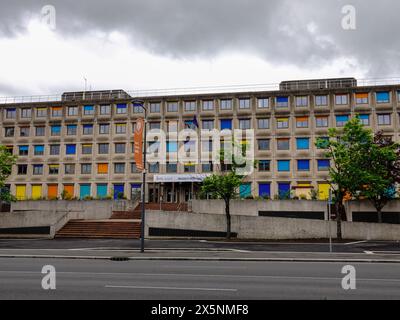 L’Université d’Evry-Val-d’Essonne est l’une des quatre nouvelles institutions créées en 1991 dans le cadre du développement de l’enseignement supérieur, région Île-de-France. Banque D'Images