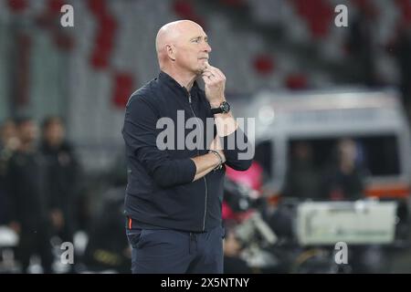 Bari, Italie. 10 mai 2024. Rolando Maran (Brescia Calcio) pendant SSC Bari vs Brescia Calcio, match de football italien Serie B à Bari, Italie, 10 mai 2024 crédit : Agence photo indépendante/Alamy Live News Banque D'Images