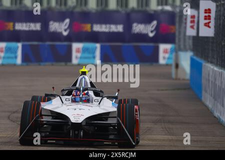 Berlin, Allemagne. 11 mai 2024. 17 NATO Norman (fra), Andretti Global, Porsche 99X Electric, action lors de l'ePrix de Berlin 2024, 7e réunion du Championnat du monde ABB FIA de formule E 2023-24, sur le circuit urbain de l'aéroport Tempelhof du 10 au 12 mai 2024 à Berlin, Allemagne crédit : Independent photo Agency/Alamy Live News Banque D'Images