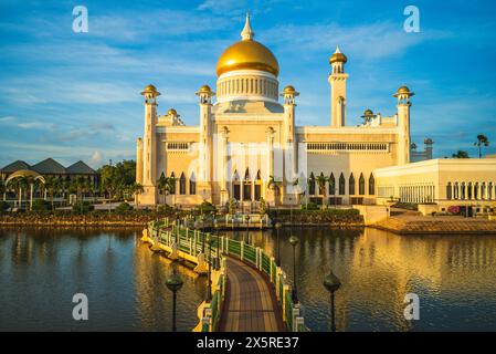 Mosquée Omar Ali Saifuddien située à Bandar Seri Begawan, Brunei Darussalam Banque D'Images