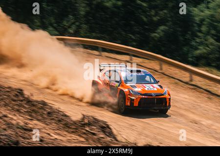 WRC2 Rallye Portugal - SS6 Lousã - Georg Linnamäe et James Morgan - Toyota GR Yaris Rally2 - Panning Shot Banque D'Images