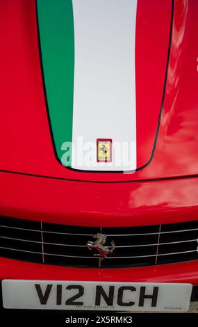 Salon automobile italien au musée Brooklands dans le Surrey Royaume-Uni. Ferrari, Lamborghini, Alfa Romeo, Lancia, Maserati, voitures Fiat exposées sur le circuit historique Banque D'Images