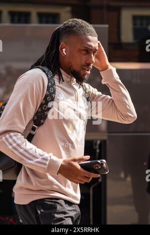 Alex Iwobi de Fulham avant le match de premier League entre Fulham et Manchester City à Craven Cottage, Londres, Angleterre le 11 mai 2024. Photo de Grant Winter. Utilisation éditoriale uniquement, licence requise pour une utilisation commerciale. Aucune utilisation dans les Paris, les jeux ou les publications d'un club/ligue/joueur. Crédit : UK Sports pics Ltd/Alamy Live News Banque D'Images