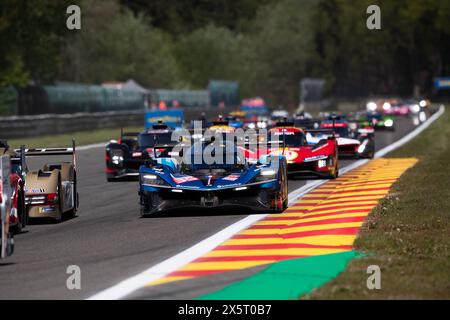 Départ 35 MILESI Charles (fra), GOUNON Jules (fra), CHATIN Paul-Loup (fra), Alpine Endurance Team #35, Alpine A424, Hypercar, action lors des 6 heures TotalEnergies de Spa-Francorchamps 2024, 3ème manche du Championnat du monde FIA d'Endurance 2024, du 8 au 11 mai 2024 sur le circuit de Spa-Francorchamps à Stavelot, Belgique - photo Joao Filipe/DPPI crédit : DPPI Media/Alamy Live News Banque D'Images