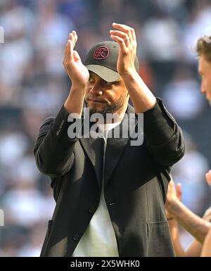 Londres, Royaume-Uni. 11 mai 2024. Vincent Jean Mpoy Kompany Manager de Burnley lors du Spurs vs Burnley, premier League match au Tottenham Hotspur Stadium de Londres. Cette image est RÉSERVÉE à UN USAGE ÉDITORIAL. Licence exigée du Football DataCo pour toute autre utilisation. Crédit : MARTIN DALTON/Alamy Live News Banque D'Images