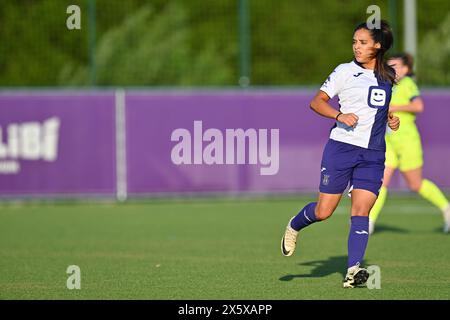 Anderlecht, Belgique. 11 mai 2024. Sakina Ouzraoui Diki (7 ans) d'Anderlecht photographiée lors d'un match de football féminin entre le RSC Anderlecht et les AA Gent Ladies le 8 ème jour des play offs de la saison 2023 - 2024 de la Super League belge du Lotto Womens, le samedi 11 mai 2024 à Anderlecht, Belgique . Crédit : Sportpix/Alamy Live News Banque D'Images