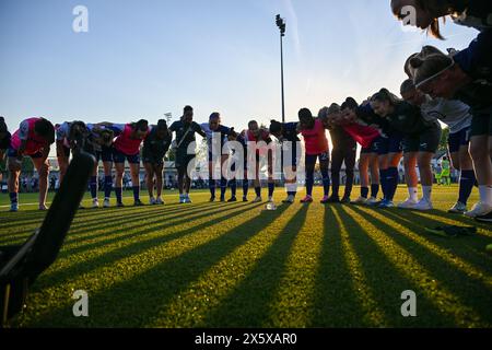 Anderlecht, Belgique. 11 mai 2024. Joueuses d'Anderlecht photographiées après avoir remporté un match de football féminin entre le RSC Anderlecht et les AA Gent Ladies lors de la 8 ème journée des play offs de la saison 2023 - 2024 de la Super League belge du Lotto Womens, le samedi 11 mai 2024 à Anderlecht, Belgique . Crédit : Sportpix/Alamy Live News Banque D'Images