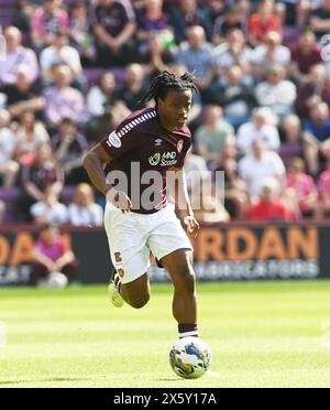 Tynecastle Park Édimbourg. Écosse, Royaume-Uni. 11 mai 2024. Hearts vs Dundee. Match Cinch Premiership. Hearts Dexter Lembikisa crédit : eric mccowat/Alamy Live News Banque D'Images