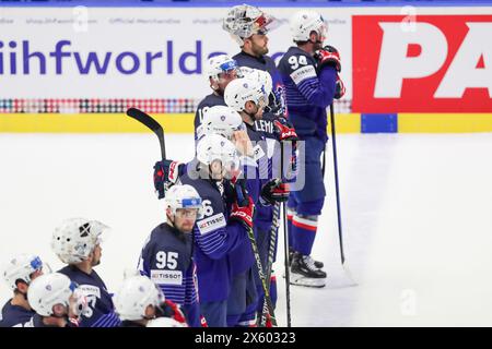 Ostrava, République tchèque. 11 mai 2024. Joueurs de la France après le match du Championnat mondial de hockey sur glace 2024 de l’IIHF entre la France et le Kazakhstan à l’Ostravar Arena Ostrava. Score final ; France 1:3 Kazakhstan (photo de Grzegorz Wajda/SOPA images/SIPA USA) crédit : SIPA USA/Alamy Live News Banque D'Images