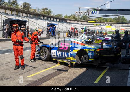 10. Mai 2024, Hockenheimring (Deutschland) : Freies Training der International GT Open Banque D'Images