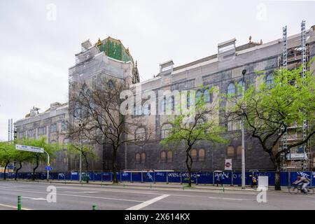 Budapest, Ungarisches Museum für Kunstgewerbe von Ödön Lechner, Renovierung 2024 // Budapest, Musée des Arts appliqués de Ödön Lechner, travaux de rénovation Banque D'Images