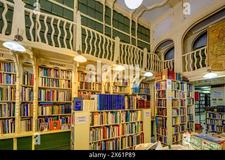 Innenraum der ehemaligen Musikalienhandlung Bard und Mor, Kossuth Lajos utca 4, BÃ la Lajta 1902 heute Antiquariat // intérieur de l'ancien barde et Banque D'Images