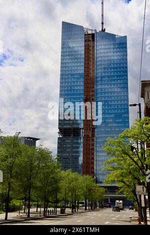 Le nouveau bâtiment Sherwin Williams est construit dans le centre-ville de Cleveland en mai 2024 Banque D'Images