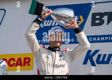 Longfield, Angleterre, Royaume-Uni. 12 mai 2024. Colin Turkington 1st 20 Team BMW Brands Hatch Indy lors du BTCC British Touring car Championship à Brands Hatch Indy, Longfield, Angleterre le 12 mai 2024. Photo de Chris Williams. Utilisation éditoriale uniquement, licence requise pour une utilisation commerciale. Aucune utilisation dans les Paris, les jeux ou les publications d'un club/ligue/joueur. Crédit : UK Sports pics Ltd/Alamy Live News crédit : UK Sports pics Ltd/Alamy Live News Banque D'Images