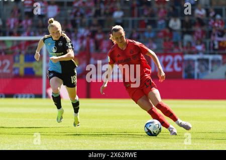 Munich, Allemagne. 12 mai 2024. Munich, Allemagne, 12 mai 2024 : Klara Buehl (17 FC Bayern Munich) lors du match Google Pixel Frauen-Bundesliga entre le FC Bayern Munich et le 1. FC Nuremberg au FC Bayern Campus Munich, Allemagne. (Sven Beyrich/SPP) crédit : photo de presse sportive SPP. /Alamy Live News Banque D'Images