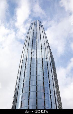 Un immeuble de gratte-ciel Blackfriars dans le centre de Londres, un développement à usage mixte avec hôtel et appartements, conçu par SimpsonHaugh, Angleterre, Royaume-Uni, 2023 Banque D'Images