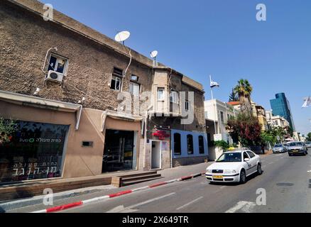 Vieux bâtiments sur Rothschild Blvd à tel-Aviv, Israël. Banque D'Images