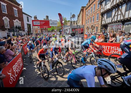 ROYAUME-UNI. 12 mai 2024. Rapha Lincoln Grand Prix Race 12 mai 2024 1. Matthieu Holmes 3:51:44 2. Adam Lewis (Team Skyline) 4 3. Matthew King (XSpeed United Continental) 9 crédit : Phil Crow/Alamy Live News Banque D'Images