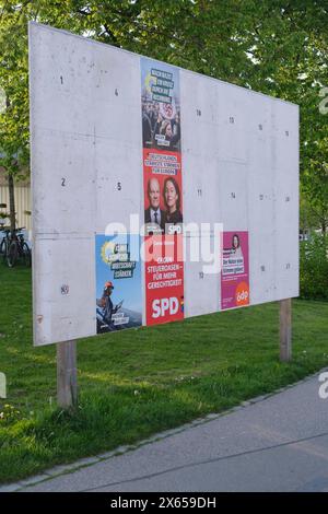 Kempten 2024 : Wahlplakate von SPD, Grüne und ÖDP zur Europawahl AM 9. Juni 2024 *** Kempten 2024 : affiches électorales du SPD, des Verts et de ÖDP pour les élections européennes du 9 juin 2024 Bayern Deutschland GMS15698 Banque D'Images