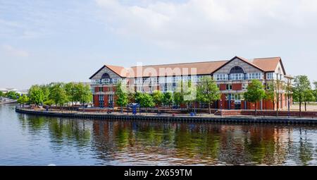 Dunedin House à Stockton sur le site de Teesdale acheté par Stockton Council pour son nouveau siège social par Banks of River Tees Banque D'Images