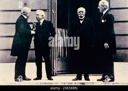 Les Big four à la Conférence de paix de Paris : le premier ministre britannique David Lloyd George, le premier ministre italien Vittorio Orlando, le premier ministre français Georges Clemenceau et le président américain Woodrow Wilson, 1919 Banque D'Images