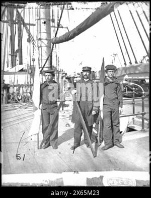 Emplacement inconnu. Signaleurs du navire amiral du contre-amiral John A. Dahlgren recevant un message de la rive de Géorgie, photographies de la guerre de Sécession 1861-1865 Banque D'Images