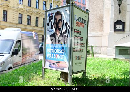 Vienne, Autriche. 13 mai 2024. FPÖ affiches pour les élections européennes de 2024 avec le FPÖ premier candidat Harald Vilimsky Banque D'Images