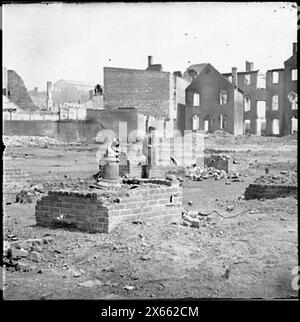 Richmond, Virginie Bâtiments en ruine dans le quartier incendié ; une autre vue, photographies de la guerre de Sécession 1861-1865 Banque D'Images