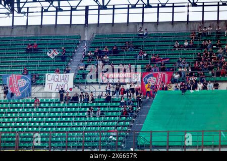 Milan, Italie - 11 mai 2024 - AC Milan vs - Cagliari Campionato Serie A 2023/2024 - supporters de cagliari à milan Banque D'Images