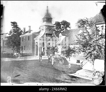 Culpeper court House, Virginie Palais de justice, avec un groupe de confédérés capturés à Cedar Mountain sur le balcon, photographies de la guerre de Sécession 1861-1865 Banque D'Images