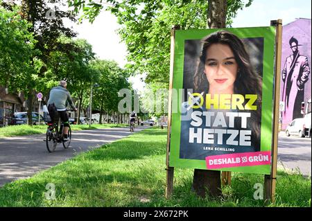Vienne, Autriche. 13 mai 2024. Les affiches des Verts pour les élections européennes de 2024 avec la première candidate verte Lena Schilling Banque D'Images