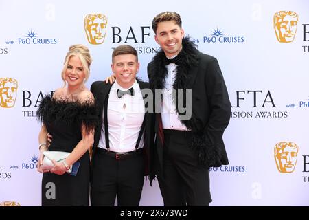 George Baggs et Joe Baggs assistent aux BAFTA TV Awards avec P&O Cruises 2024 au Royal Festival Hall de Londres. Banque D'Images