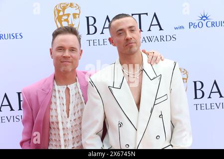 Stuart Armfield et Francis Haugen assistent aux BAFTA TV Awards avec P&O Cruises 2024 au Royal Festival Hall de Londres. Banque D'Images