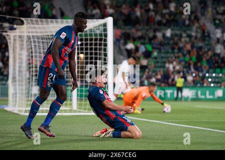 Elche, Espagne. 13 mai 2024. ELCHE, ESPAGNE - 12 MAI : Javi Mier milieu de terrain central de SD Huesca célèbre après avoir marqué le troisième but de son équipe lors du match LaLiga Hypermotion entre Elche CF et SD Huesca au stade Manuel Martinez Valero, le 12 mai 2024 à Elche, Alicante, Espagne. (Photo de Francisco Macia/photo Players images) crédit : Magara Press SL/Alamy Live News Banque D'Images