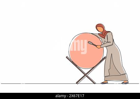 Ligne continue unique dessinant femme arabe frappant bedug ou tambour traditionnel pour suhoor et iftar Time Ramadan. Personne musulmane appelant d'autres personnes à p Illustration de Vecteur