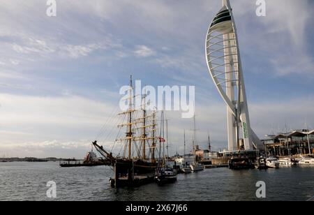 ENGLAND COASTAL PATH, NAVIRE D'ENTRAÎNEMENT DANOIS GEORG STAGE À GUNWHARF QUAYS, SPINNAKER TOWER, PORTSMOUTH, MARS 2024 PIC MIKE WALKER 2024 Banque D'Images