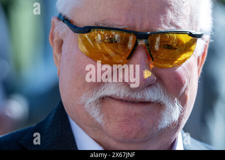 13 mai 2024, Mecklembourg-Poméranie occidentale, Peenemünde : Lech Walesa, prix Nobel de la paix, ancien président du syndicat Solidarnosc et ancien président polonais, visite Peenemünde dans le cadre du Sommet du Festival européen des Arts, une conférence culturelle internationale réunissant plus de 230 organisateurs de festivals de plus de 40 pays. Photo : Stefan Sauer/dpa Banque D'Images