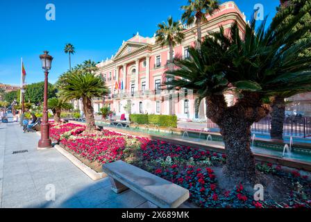 Mairie, Plaza de la Glorieta, décorations florales, façades de maisons, vieille ville, architecture, tour de ville, Murcie, région autonome de Murcie, Espagne, Banque D'Images