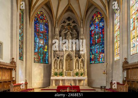 Autel de l'église paroissiale de l'Assomption de la Vierge Marie à Kelheim, basse-Bavière, Bavière, Allemagne Banque D'Images