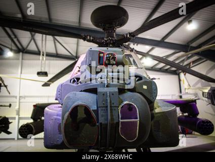 Westland Apache AH Mk1 ZJ224 maintenant exposé au Musée de l'aviation de l'armée Banque D'Images