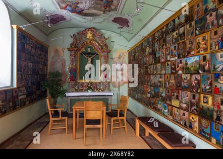 Absam, église Basilika a créé Michael, chambre avec plaque votive dans la région Hall-Wattens, Tyrol, Autriche Banque D'Images