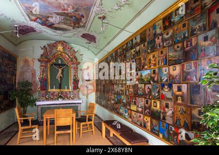 Absam, église Basilika a créé Michael, chambre avec plaque votive dans la région Hall-Wattens, Tyrol, Autriche Banque D'Images