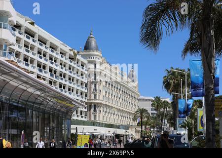 13 mai 2024, Cannes, Côte D'azur, France : L'emblématique Hôtel Carlton pendant le 77ème Festival annuel de Cannes à Cannes, France (crédit image : © Mickael Chavet/ZUMA Press Wire) USAGE ÉDITORIAL SEULEMENT! Non destiné à UN USAGE commercial ! Banque D'Images