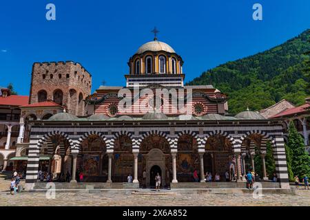 Monastère de Rila, le plus grand monastère orthodoxe oriental dans les montagnes de Rila, Bulgarie Banque D'Images