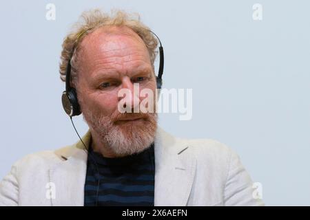 Turin, Italie. 12 mai 2024. L'auteur islandais Jón Kalman Stefánsson est invité du salon du livre de Turin 2024 crédit : Marco Destefanis/Alamy Live News Banque D'Images