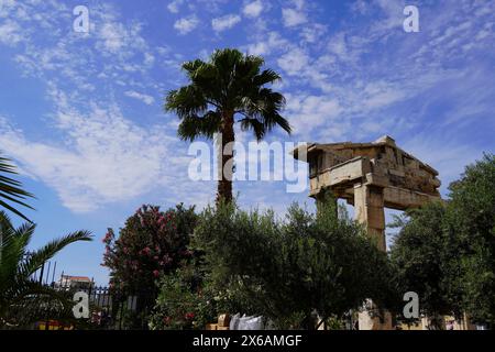 La porte d'Athéna archégetis (chef de file) , dans l'Agora romaine, à Athènes, Grèce Banque D'Images