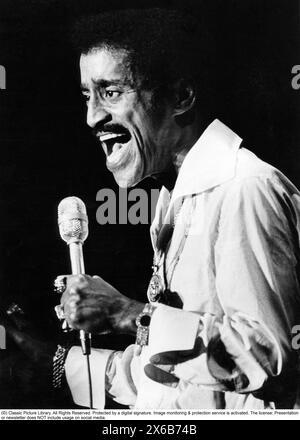 Sammy Davis Jr. 1925-1990. Chanteur américain, musicien, danseur, acteur. Photographié lors de sa visite en Suède en 1976 Banque D'Images