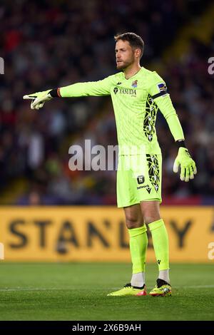 Barcelone, Espagne. 13 mai 2024.Alejandro Remiro de Real Sociedad réagit lors du match LaLiga EA Sports entre le FC Barcelone et la Real Sociedad à Estadi Olimpic Lluis Companys le 13 mai 2024 à Barcelone, Espagne. ( Credit : QSP/Alamy Live News Banque D'Images