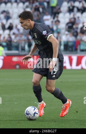 Kenan Yildiz de la Juventus en action lors du match de football Serie A entre la Juventus et Salernitana au stade Allianz de Turin, Italie - dimanche 12 mai 2024. Sport - Soccer . (Photo de Tano Pecoraro/Lapresse) Banque D'Images